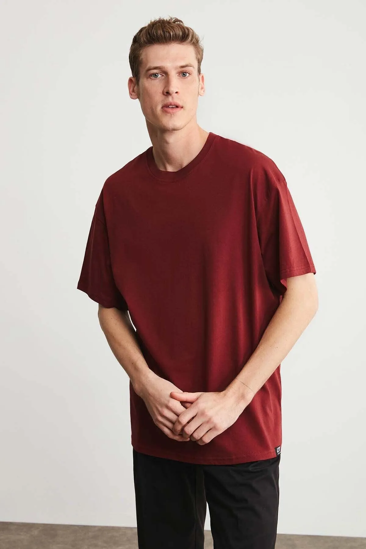 Dropshoulder Tee - Maroon