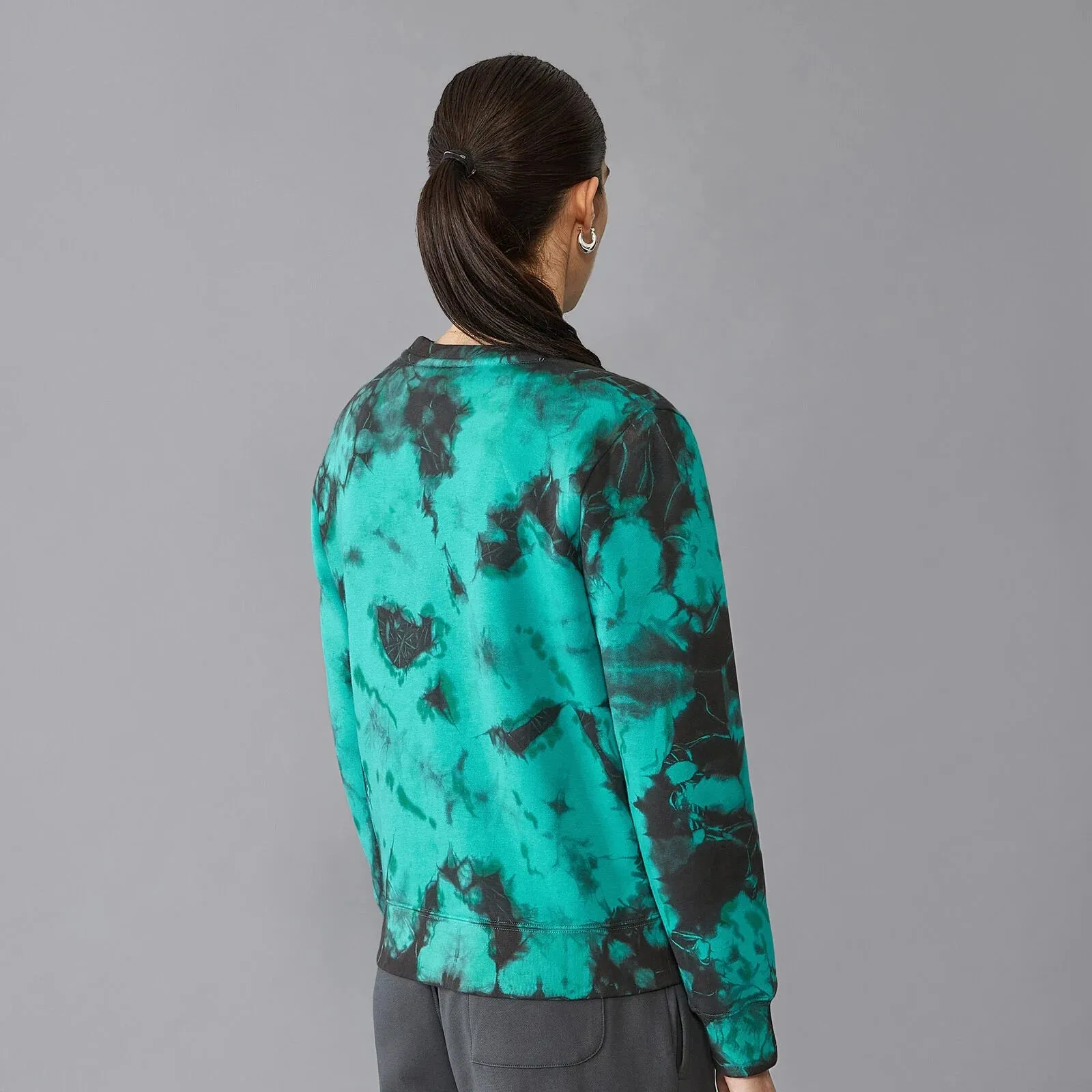 Mercedes AMG Petronas F1 Women's Tie Dye Crew Neck Sweatshirt
