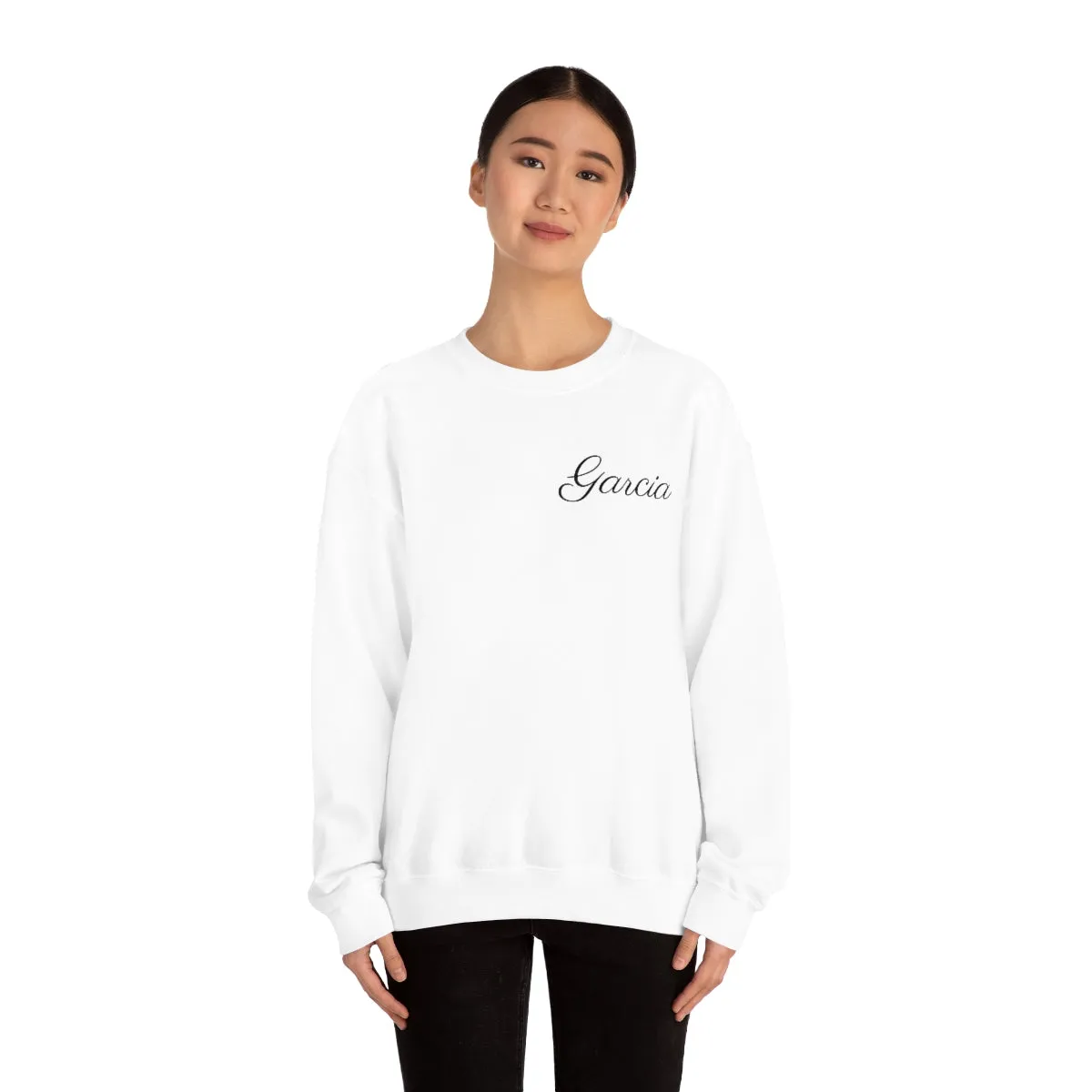 Riviera Unisex Heavy Blend™ Crewneck Sweatshirt