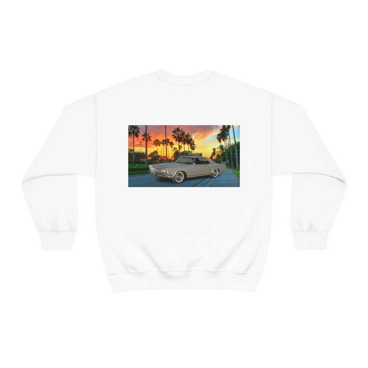 Riviera Unisex Heavy Blend™ Crewneck Sweatshirt